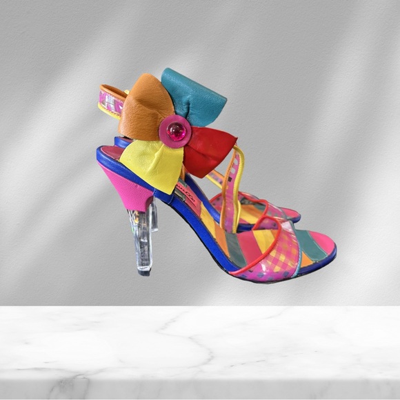 Betsey Johnson Colorful Acrylic Sandals NWT 7 1/2 - Picture 8 of 8